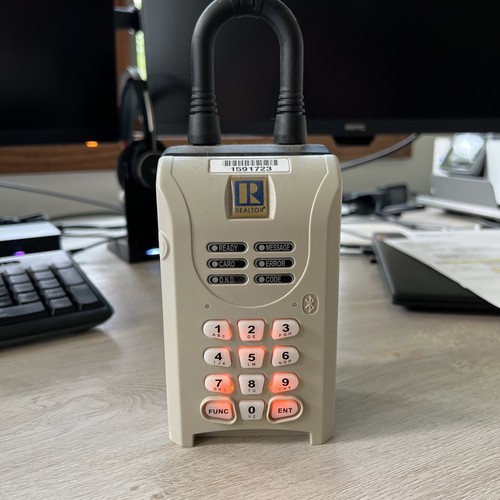 sentrilock realtor lockbox