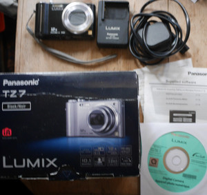 Panasonic Lumix DMC TZ7 12x optical Zoom 10.1mp-Black-with original box etc.