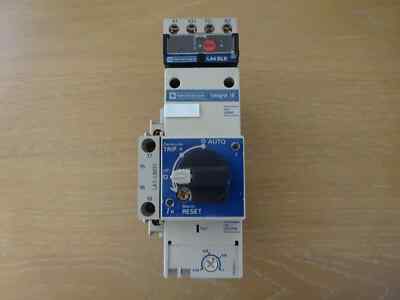 Telemecanique Integral 18 Motorstarter LD1-LB030 110V + LA4 DLB