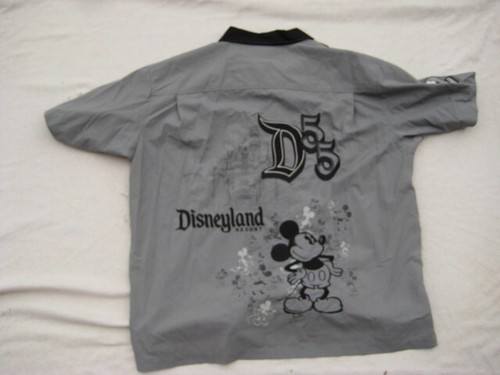 Disneyland Resort D55 Mickey Mouse Shirt Men XL Gray Official Member - Picture 8 of 9