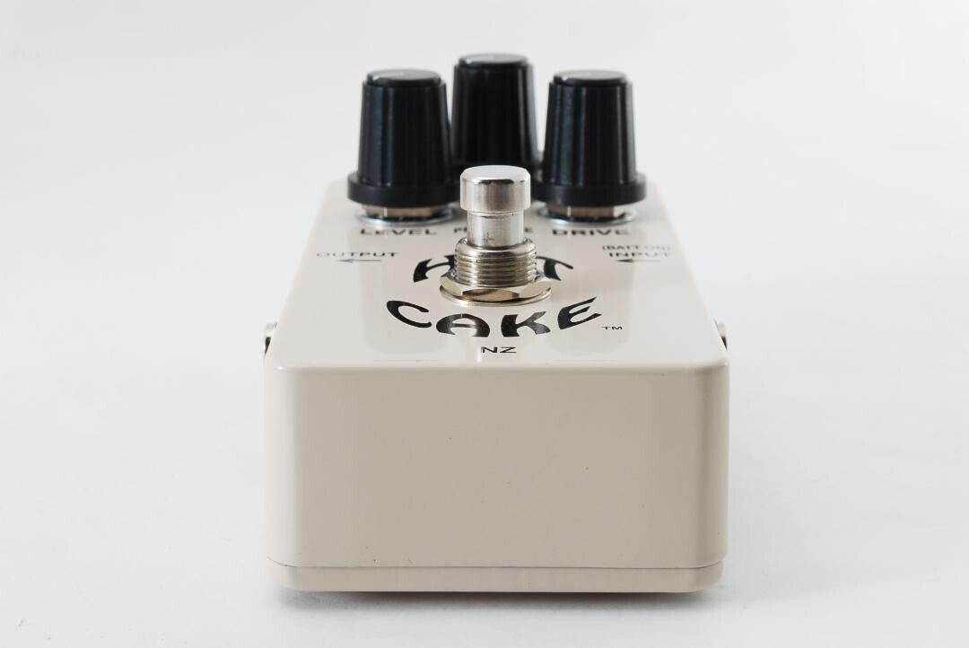 CROWTHER AUDIO HOT CAKE Overdrive V2 knob Distortion Guitar CROWTHER AUDIO HOT CAKE Overdrive V2 knob Distortion Guitar