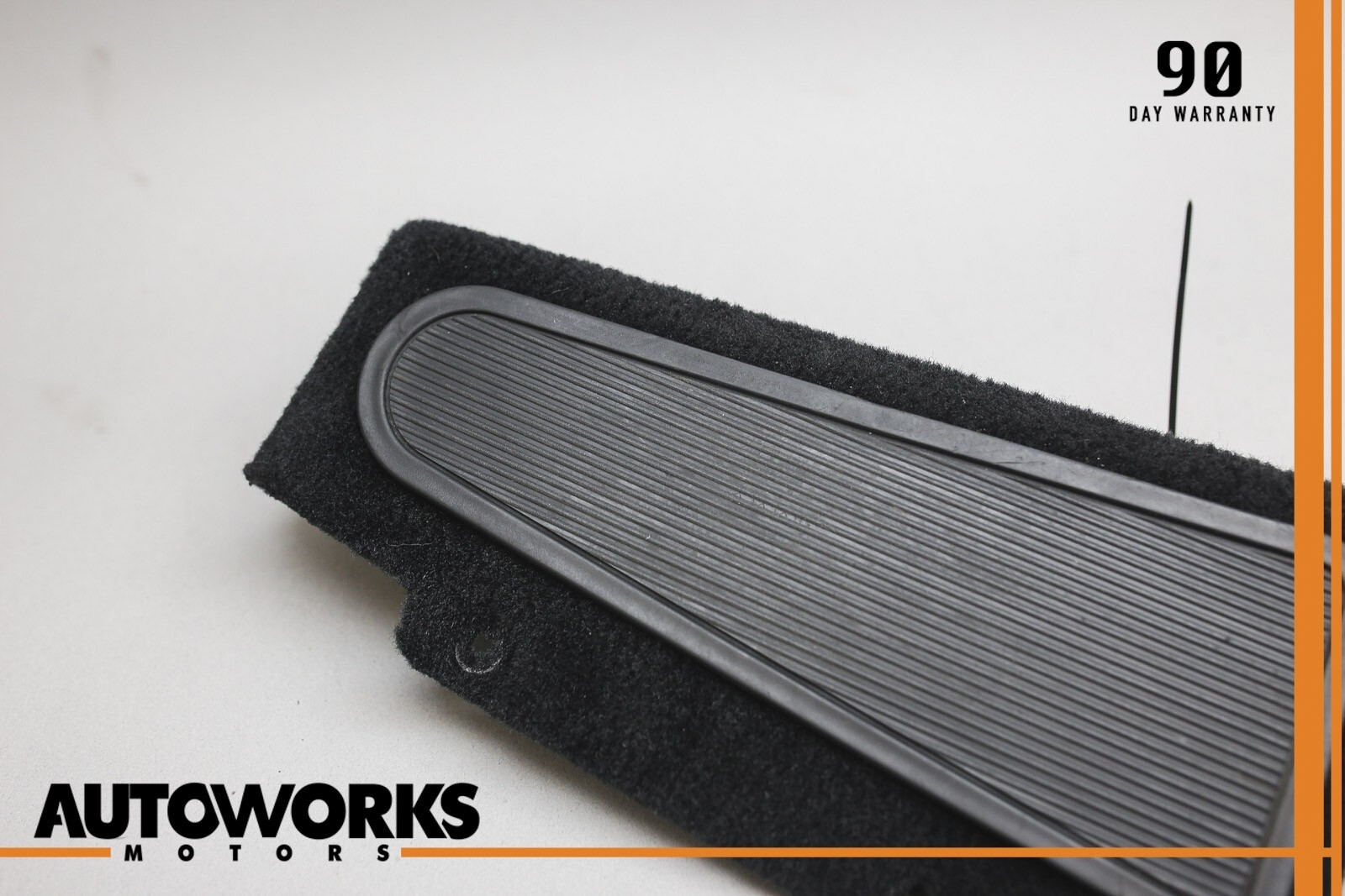 03-13 Maserati Quattroporte M139 Front Left Driver Foot Rest Cover 67644900 OEM