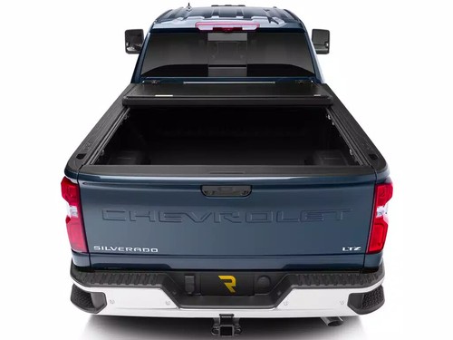 UnderCover Flex Hard Folding Tonneau Cover Fits 2005-15 Toyota Tacoma 5'2" Bed - Picture 7 of 16