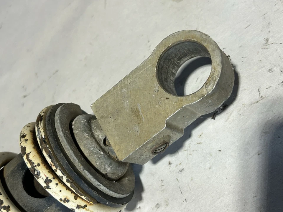 04-13 2004 YFZ450 YFZ 450 OEM Suspensión Delantera Amortiguador Conjunto Foto 4 de 4