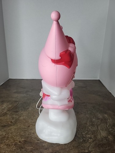 NEW Gemmy Kuromi Valentine’s Day Blow Mold, Battery, 12” - Picture 5 of 8