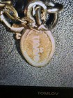 Vintage Signed Avon Gold Tone Leaf & Pearl Round Pendant Necklace — photo 3