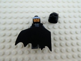 Lego BATMAN Dk Bluish Gray Suit, Black Mask, 2 Face Minifigure 7884 7886 7888