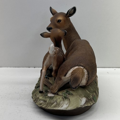 1979 Vintage Homco Masterpiece Porcelain Mother Doe and Baby Fawn Deer Figurine - Picture 4 of 5