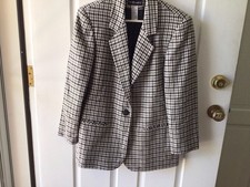 Sag Harbor Women's Blazer, NEW w/o Tags, Size 8