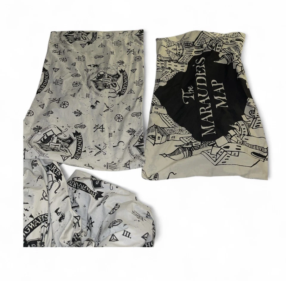 Jay Franco Harry Potter Reversible Double Duvet Cover & Pillowcases - Image 3 of 4