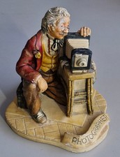 "Photographer". Deko für Photographica-Sammlung