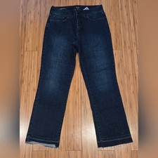 NWOT NYDJ Women's Dark Blue Jeans With a Raw Hem