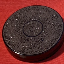 Thin konsho incense container (in a tea box)