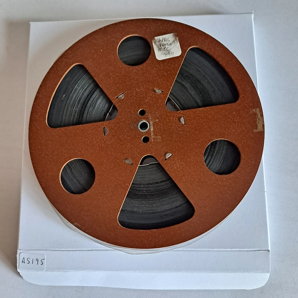 9.5mm - Compilation Reel - vintage comedy - 300ft (17cm reel)