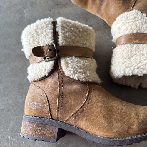 Brand New UGG Women's Blayre II Shearling Sure Short Boot Size 7 - Picture 2 of 11