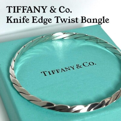 【ユーズド品】TIFFANY　Knife Edge Bangle　＊592 TIFFANY&Co Bracelet Knife Edge Twist Bangle Sterling Silver