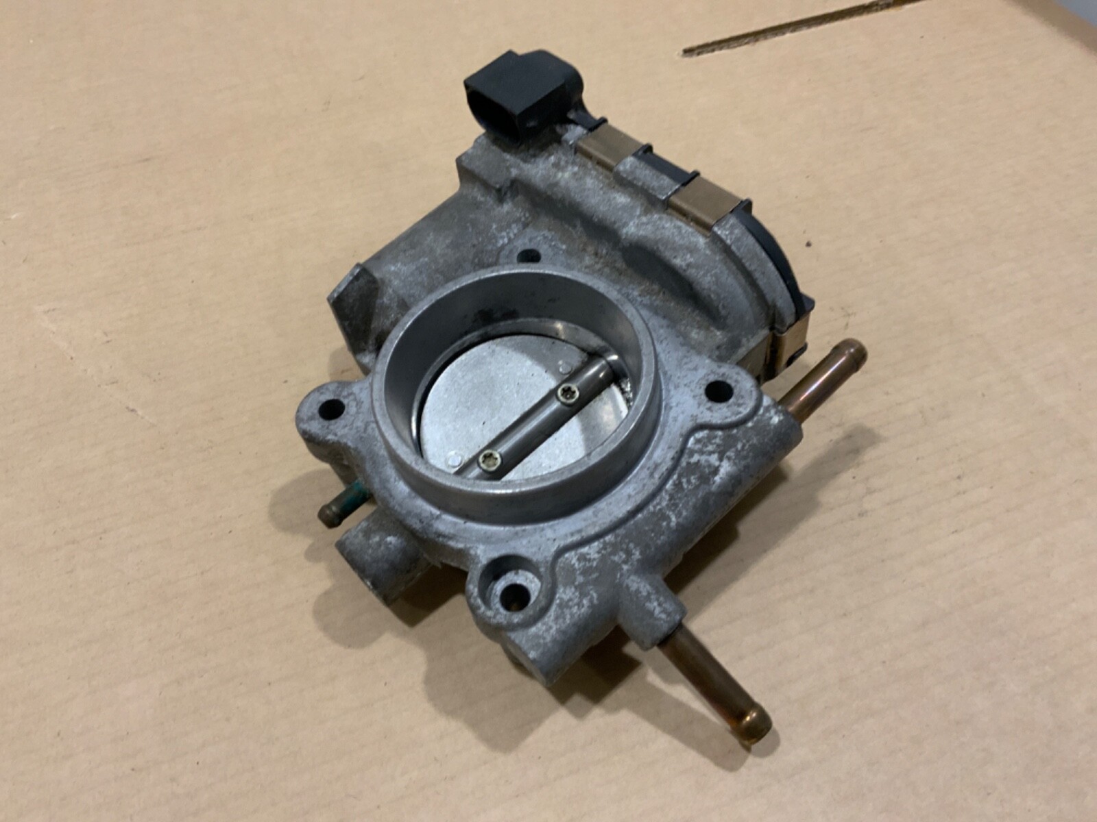 MERCEDES W203 C-class Throttle Body Air Slide Valve 1111410225 for 