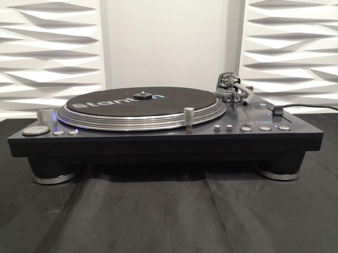 Stanton Korg ST 150 Direct Drive Turntable Record Player