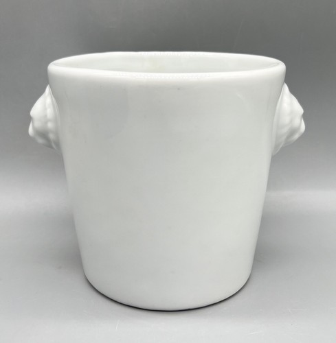 Cachpot francés de porcelana blanca Limoges del siglo XX con cabezas de león - Imagen 10 de 10