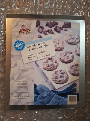 wilton even bake insulated cookie sheet  16''×14''