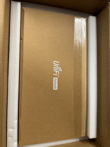 Ubiquiti UBB-XG UniFi Outdoor 60GHz WiFi 5 Point-To-Point PtP Link Kit (6.8Gbps) - Bild 2 von 4