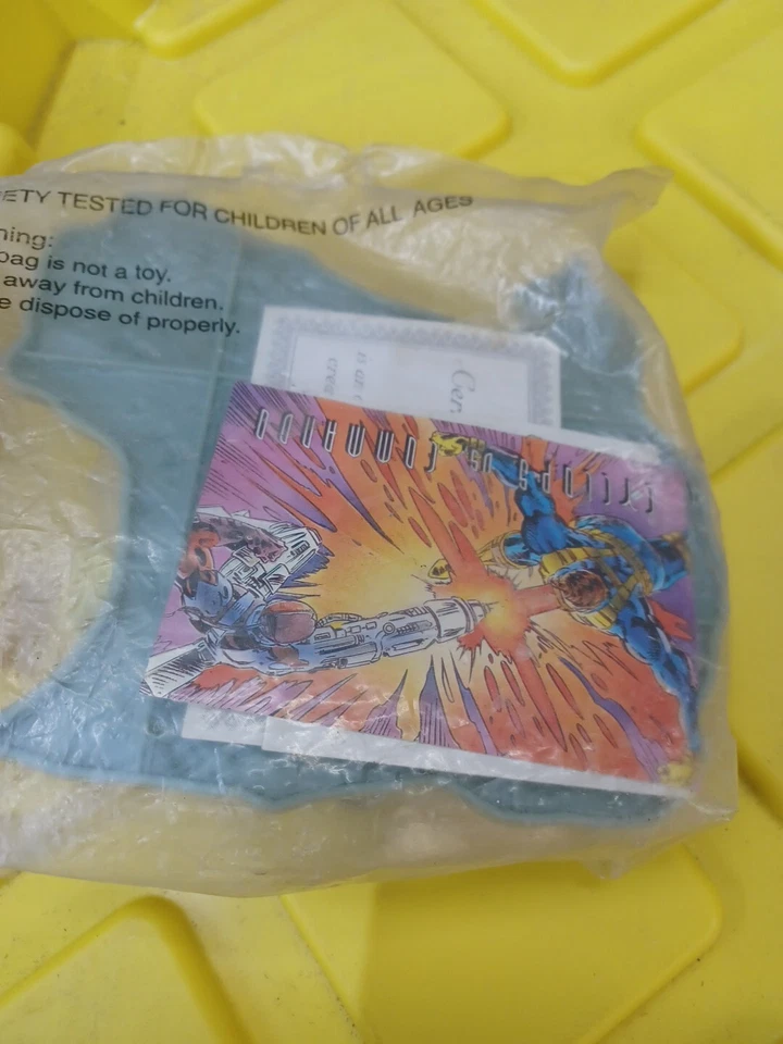 Lote De Colección De 7 Juguetes De Comida Rápida, Nuevo En Paquete, Hardees McDonalds - NUEVO EN PAQUETE Foto 4 de 4