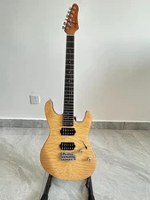 Volgoa VLM-01 Electric Guitar Solid Body H-H Pickup Natural Pattern