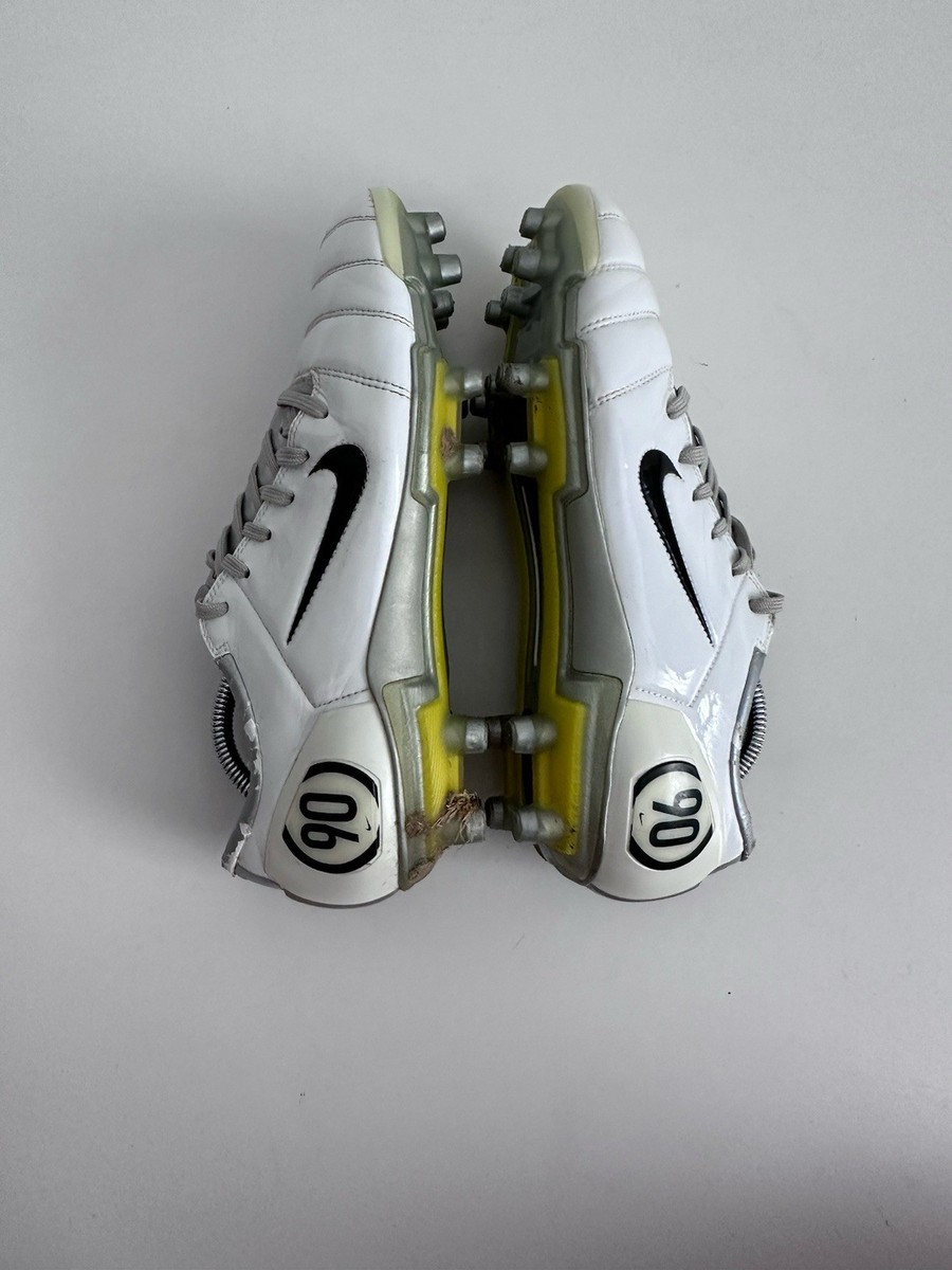 nike air zoom 90 it white