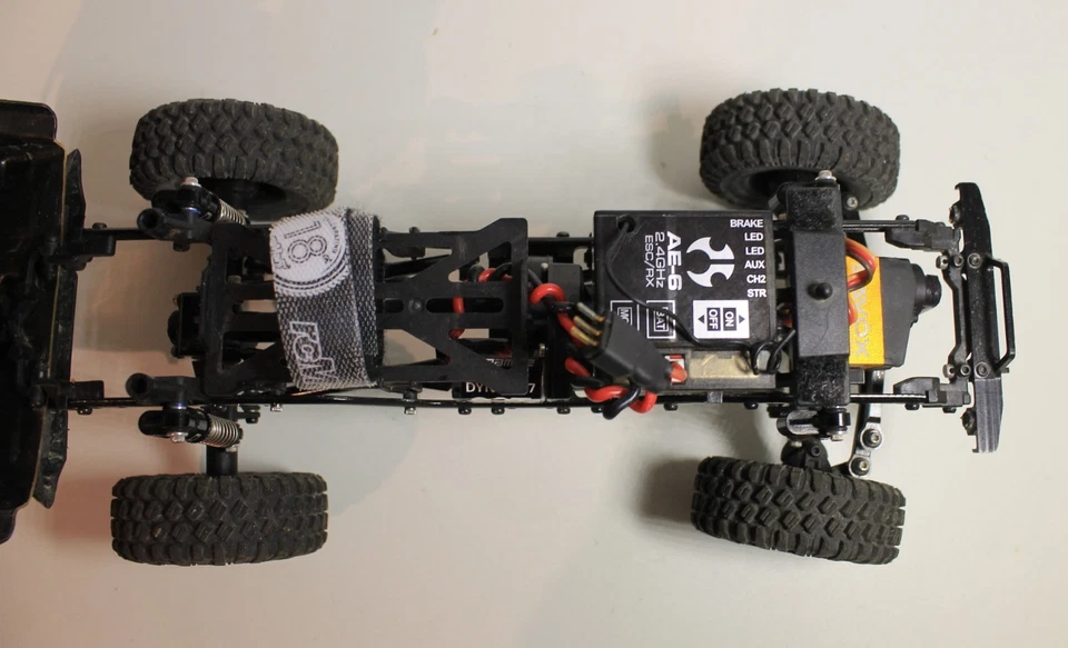 AXIAL SCX24 JEEP - Photo 4/4
