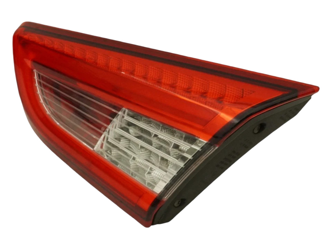 Rear Right Inner Taillight Fits 2014-2017 Maserati Ghibli S M157 OEM 670109149