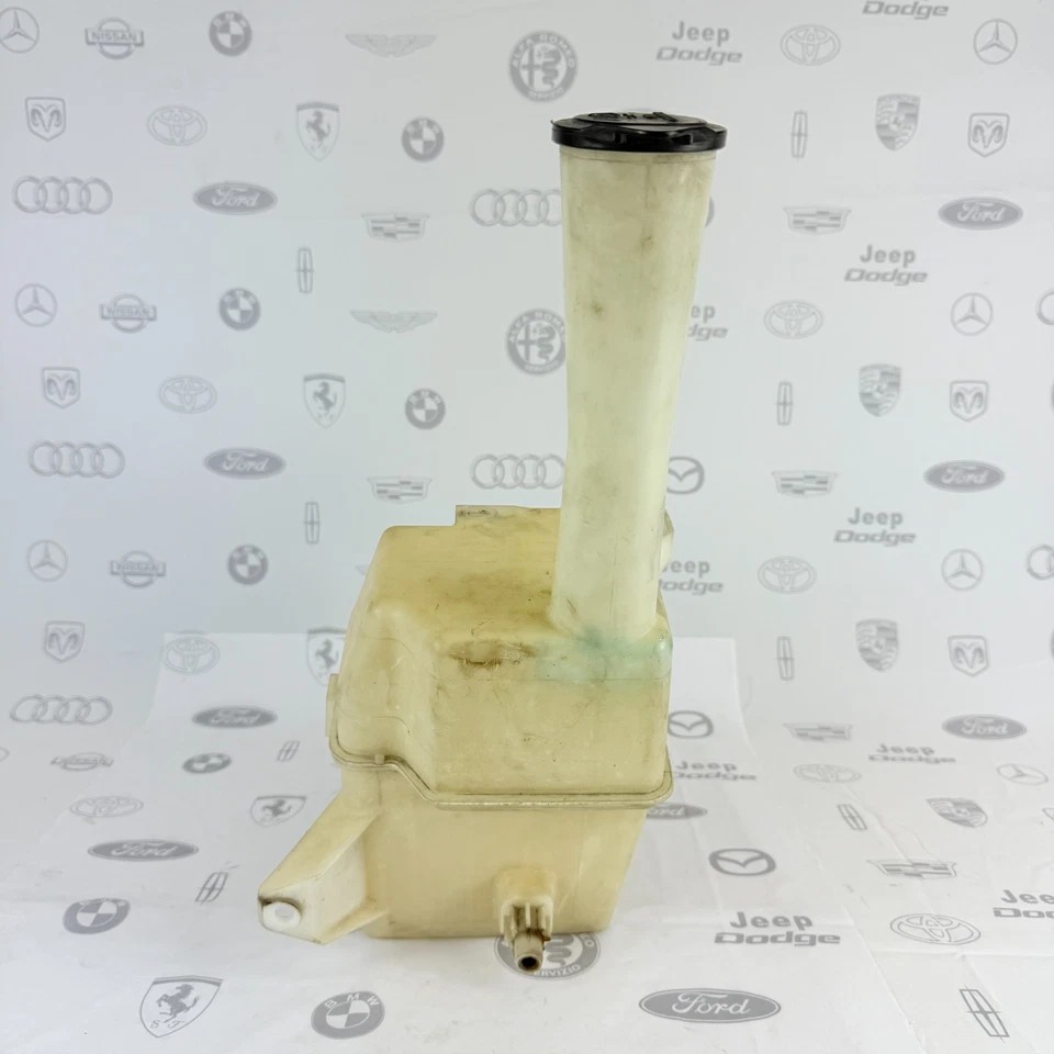 Toyota Sienna 2004-2020 tanque depósito lavadora parabrisas OEM 060851-096 Foto 4 de 4