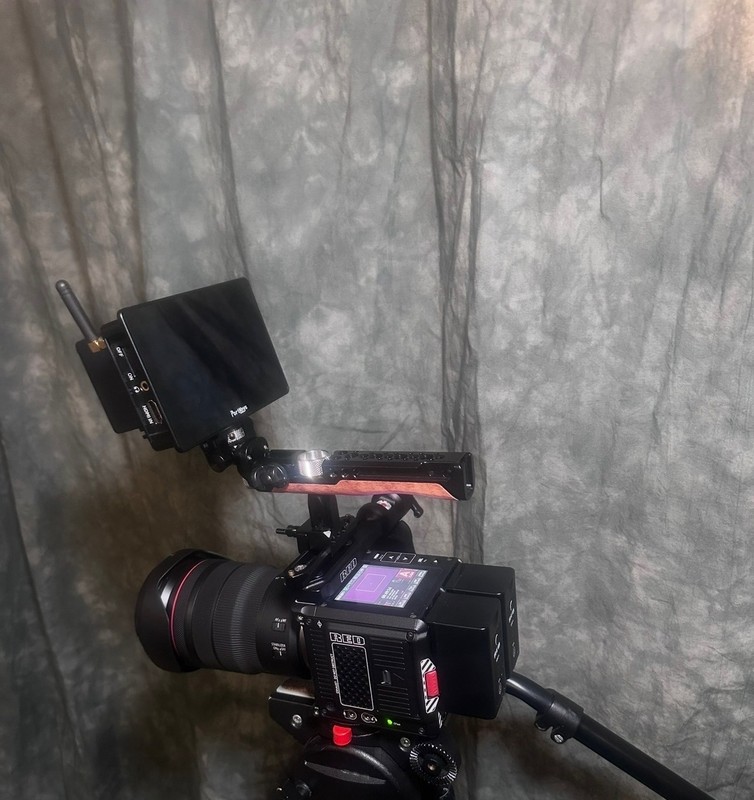 RED KOMODO 6K STARTER PACK + 512 CFAST /CANON RF 15-35 2.8 AND MORE !!!