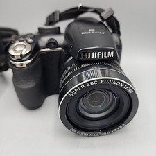 Fuji FinePix S4500 30X Super EBC Lens Digital Camera w/ Case  Used Reformat SD