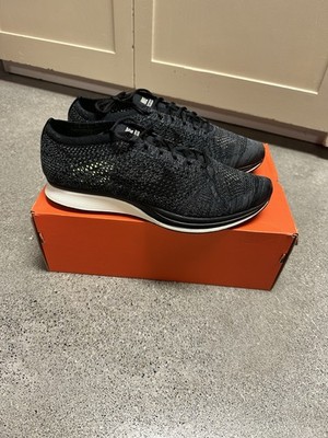 NIKE FLYKNIT RACER KNIT BY NIGHT BLACK WHITE 526628 005 US SZ 12 RARE