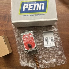 NEW Johnson Controls A19BUC-2C - Penn Thermostat for Hazardous Location Temp