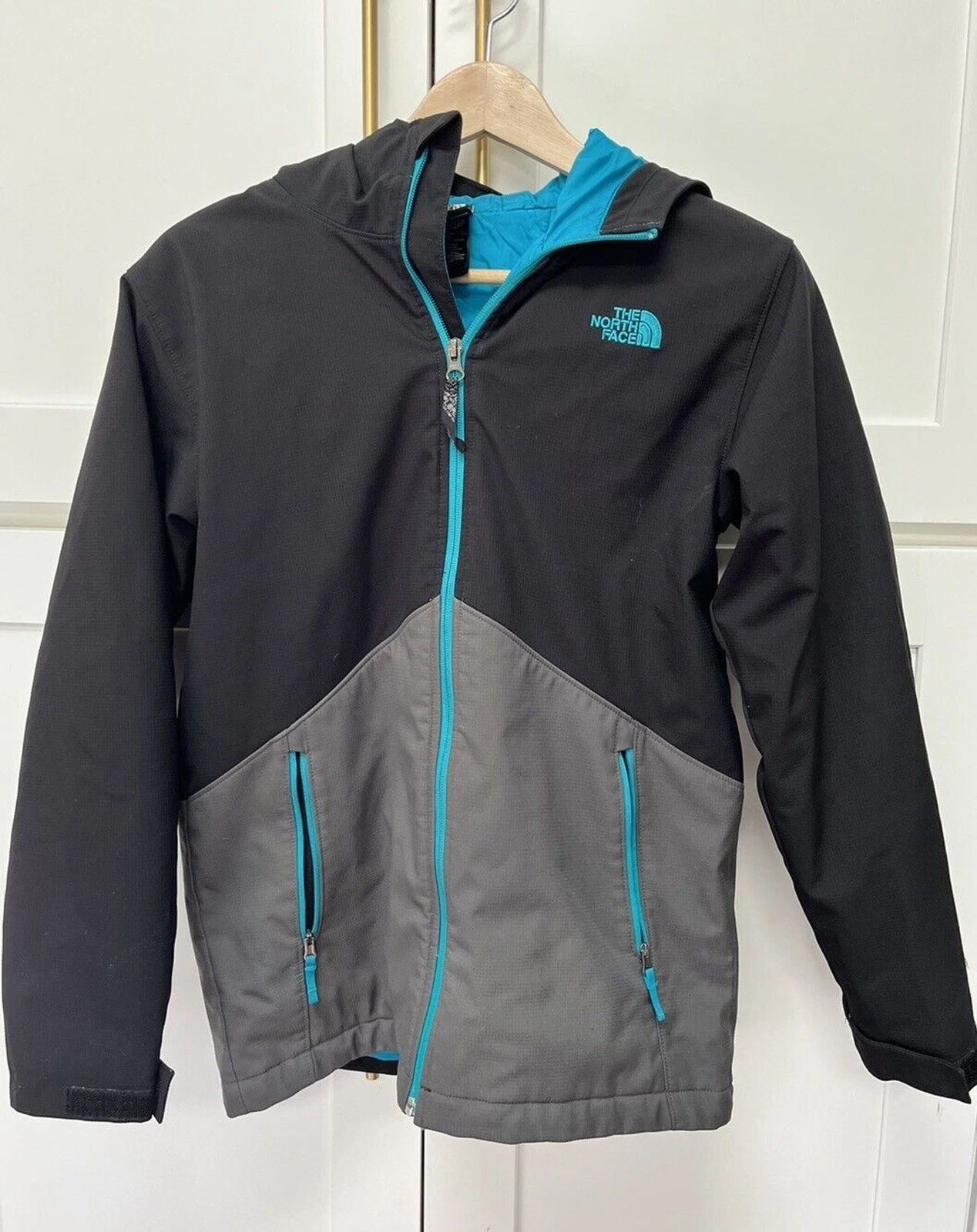 North Face Windwall Jacket Boys Sz Large 14/16 Hooded Black Gray Blue Full Zip