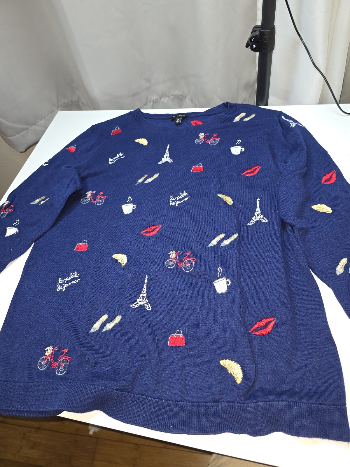 TALBOTS sweater Size M Blue 3/4 sleeve French icon pullover cute and stylish top