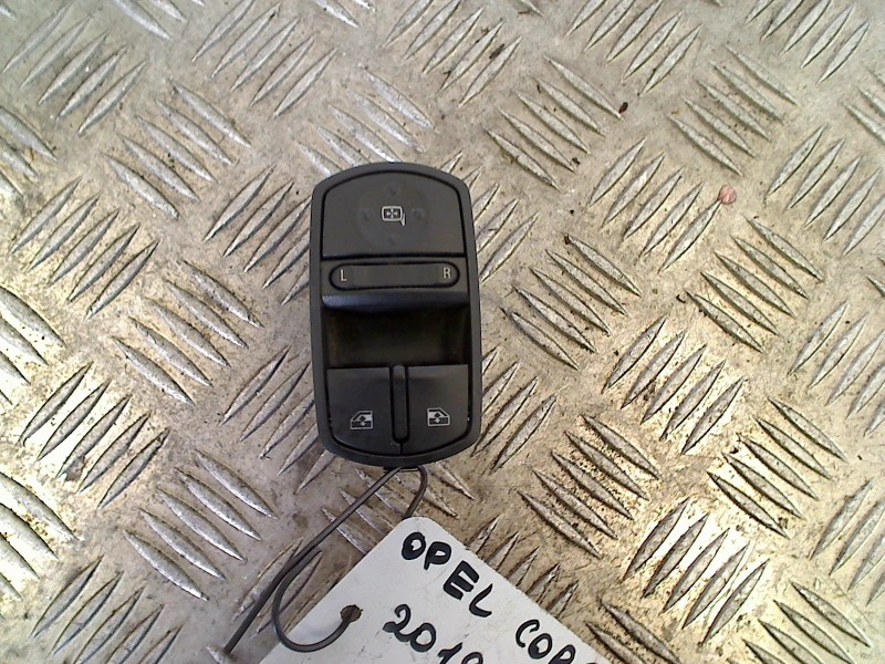 SWITCH FOR ELECTRIC CORSA D 2007 LEFT FRONT WINDOW REGULATOR 13258521AA