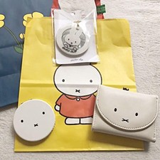 miffy m15N x Studio Clip Collab Set Wallet Mirror Mirror Charm Unused New