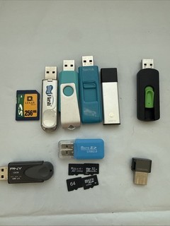 Lot of Thirteen 16GB Thumb drive/Pen drive/SD cards most loaded with movies/TV