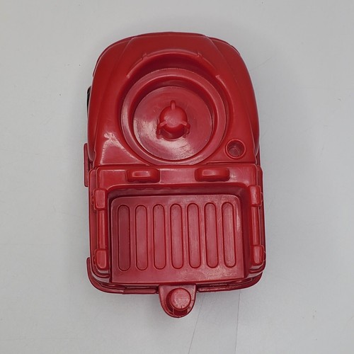 Fisher-Price Little People Red Car With 2 Figures - Picture 8 of 11
