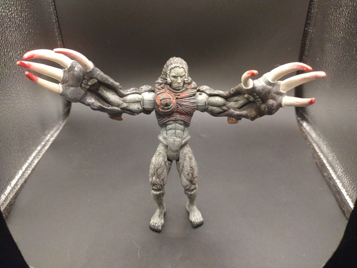 Mr. X Super Tyrant Toybiz Resident Evil 2 Toy Biz 1998 Mr. X Super Tyrant Toybiz Resident Evil 2 Toy Biz 1998