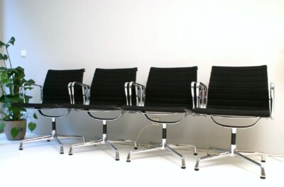 4x Vitra Eames Aluminium Chair EA 108   Klassiker in Hopsak Schwarz, drehbar