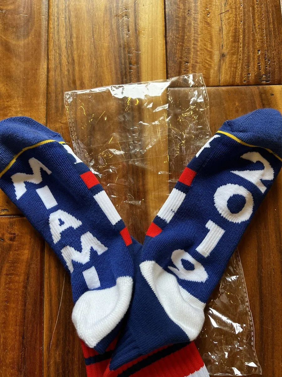 eksegese Stolthed ensidigt Miami Red Bull Street Style Soccer Socks Fuel Clothing World Freestyle  Football | eBay