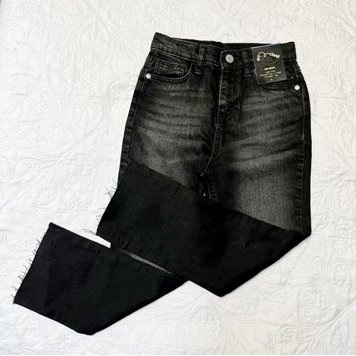 NWT Art Class Straight Leg Jeans Size 6 - Picture 2 of 8