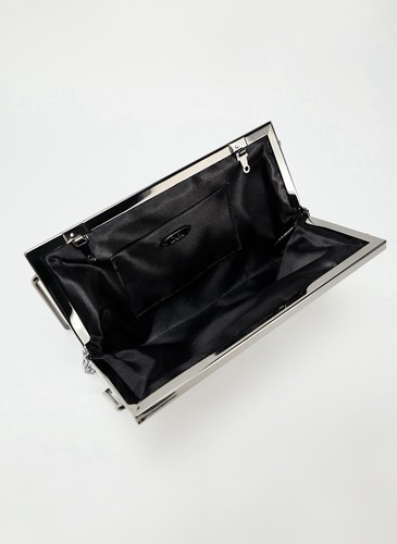 Bandolera Zara plateada de malla metálica con cadena correa extraíble bloggers - Imagen 7 de 7