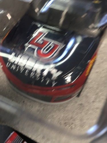1:24 ACTION William Byron #24 Liberty University 2018 Camaro DIN-1422 - Picture 3 of 7