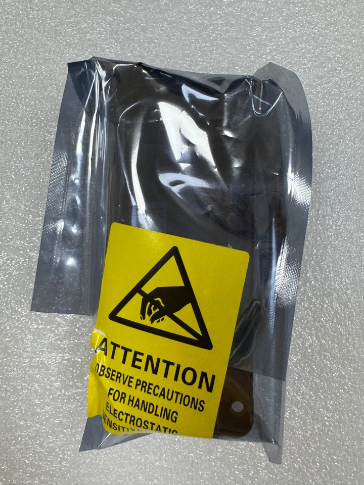 New 2024 EMC 078-000-177 078-000-176 PowerStore 5000T BBU - Image 4 of 4