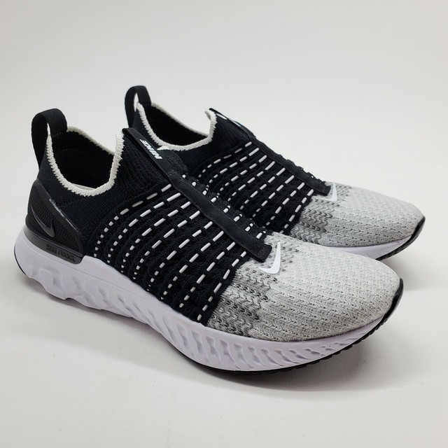 nike phantom react flyknit 2 black and white