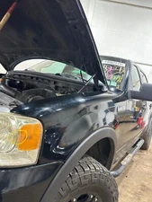 Used Front Left Fender fits: 2005 Ford F150 PICKUP Front New Style w/wheel lip m